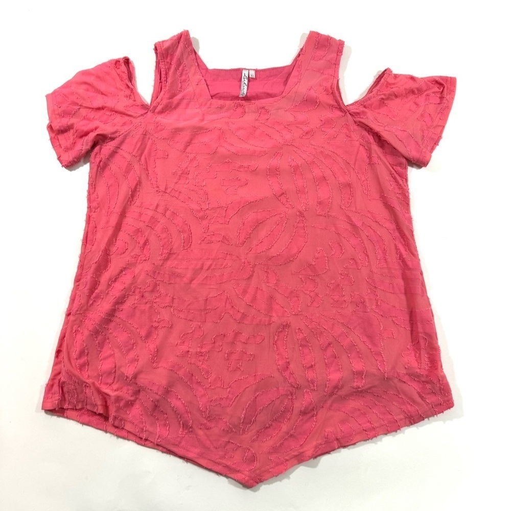 Lulu B Textured Cold Shoulder Top Coral Pink